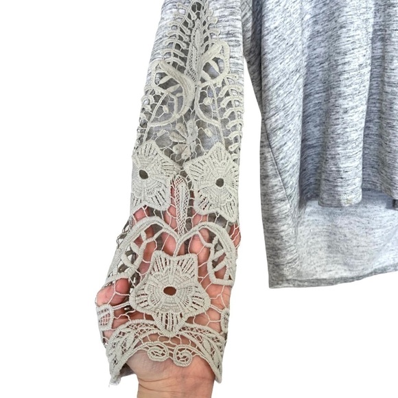 Chance or Fate Crochet Sleeve Gray Hooded Sweatshirt Shirt Size Medium - Picture 6 of 16